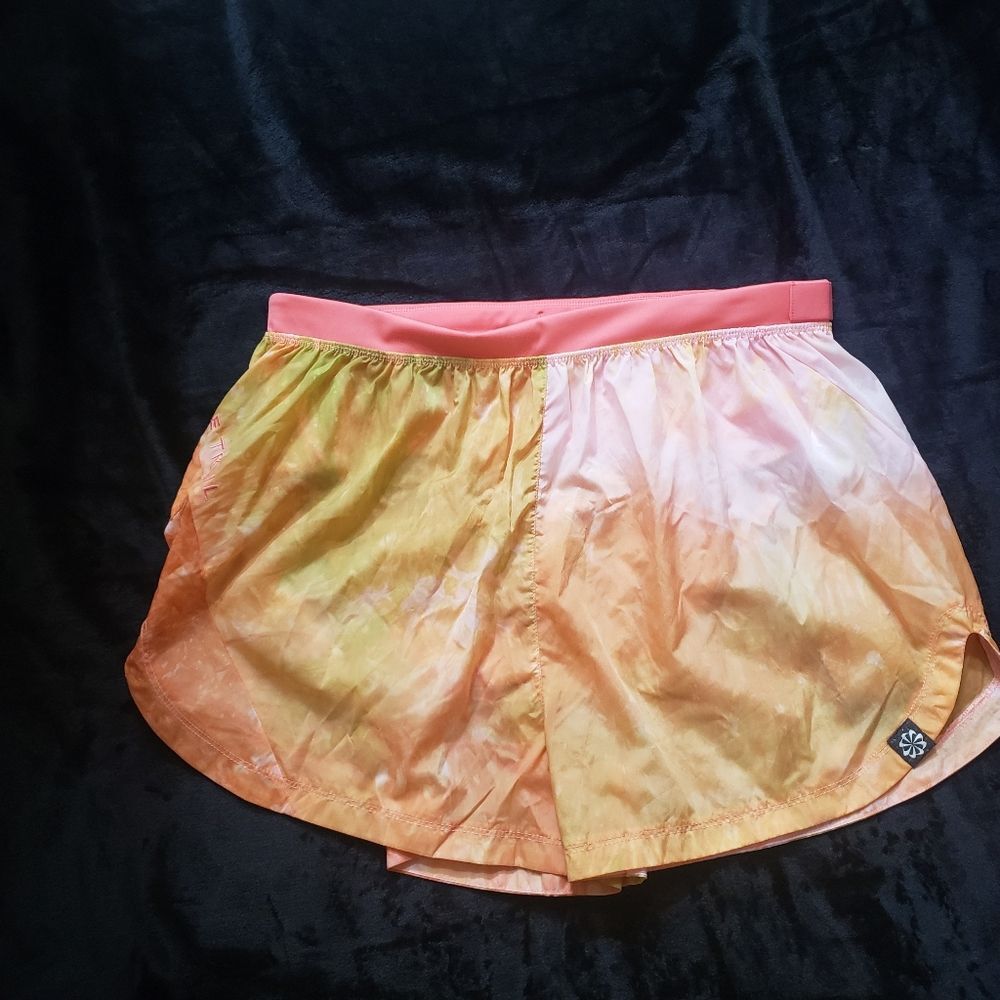 Nike Running Shorts Womens color Pink/Orange  DX1021-611 Size Large